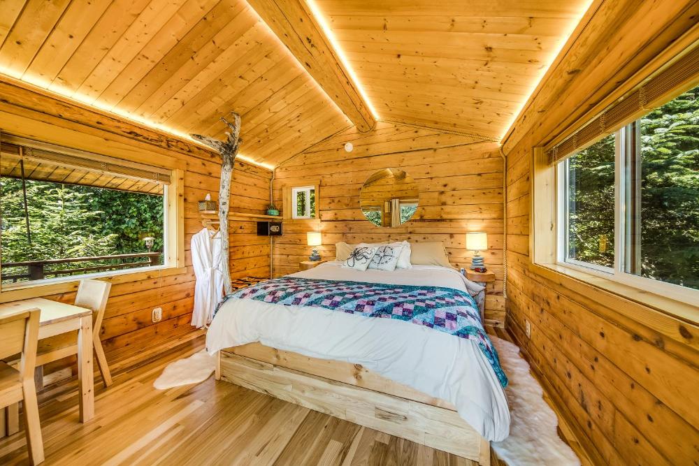 One Bedroom Deluxe interior